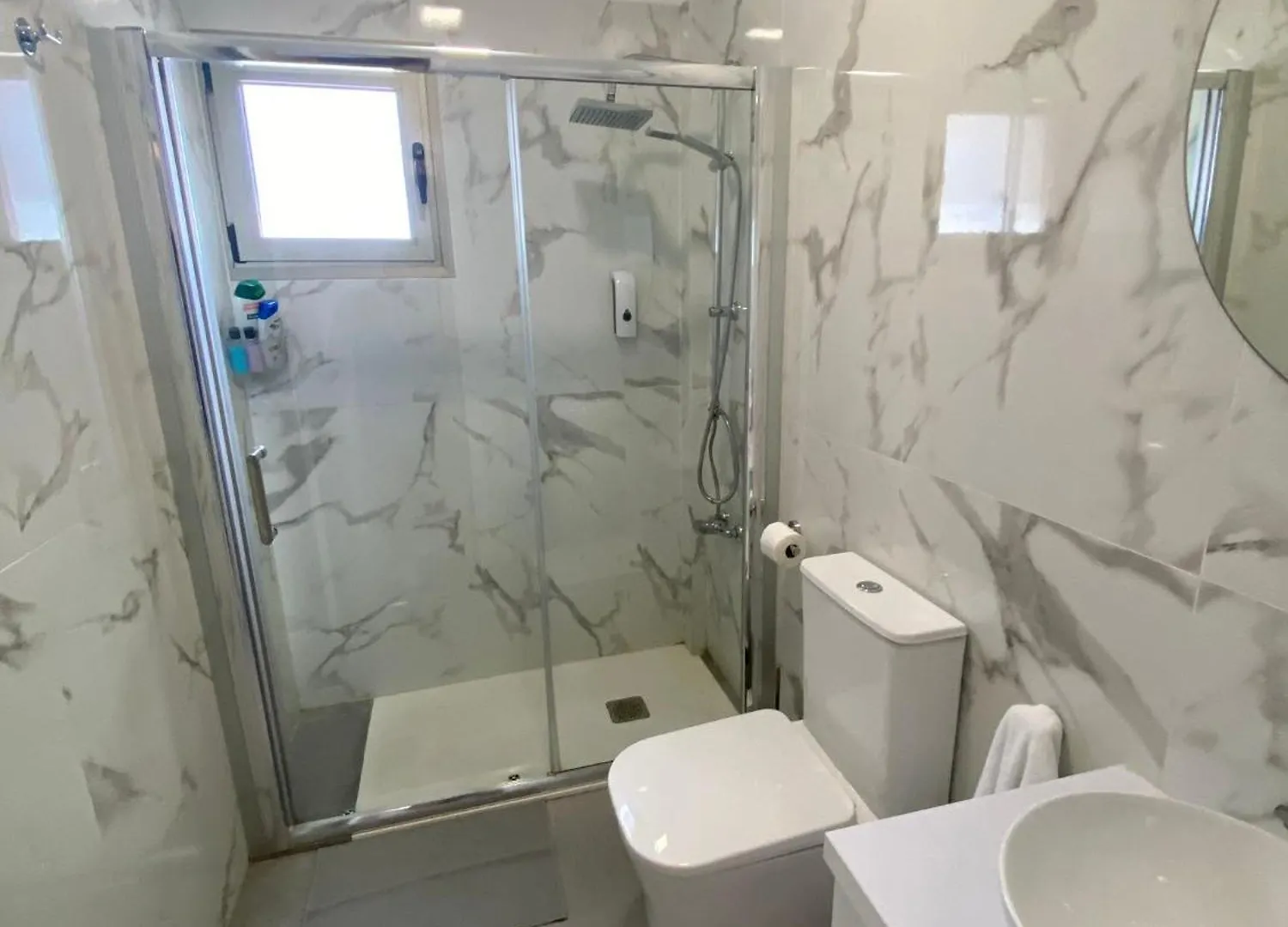 Apartamento Solrayo 拉雷斯廷加 0*,  西班牙